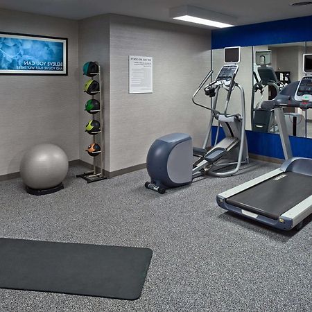 Sonesta Es Suites Cincinnati - Блу Аш Екстериор снимка