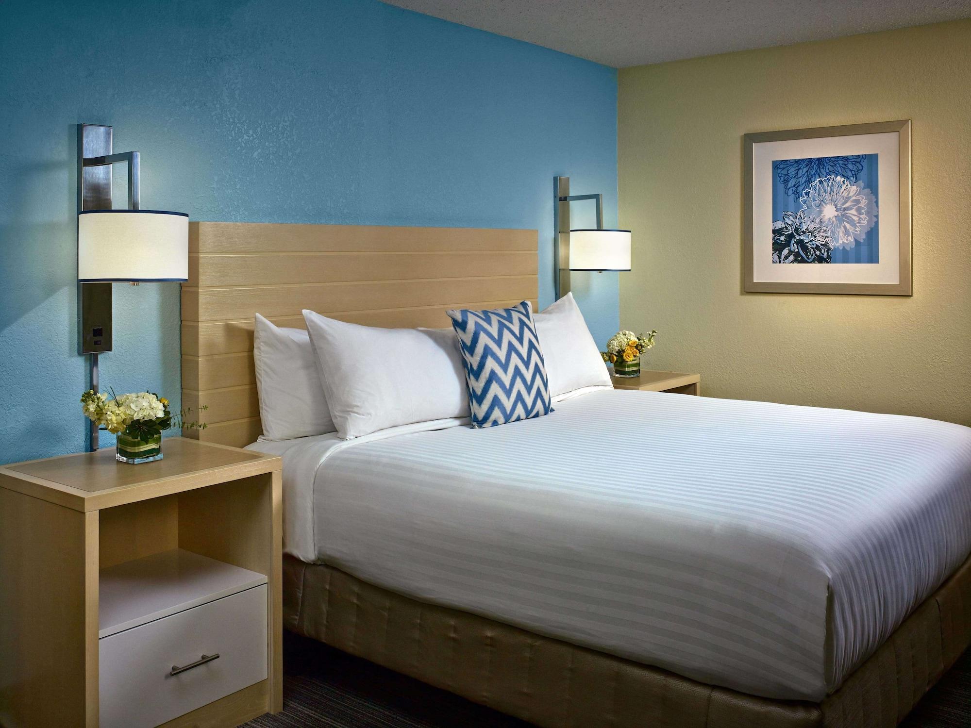 Sonesta Es Suites Cincinnati - Блу Аш Екстериор снимка